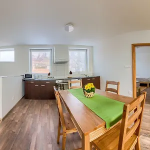  Apartmán 2 Bedroom Apartment, Brnenska Prehrada 2km